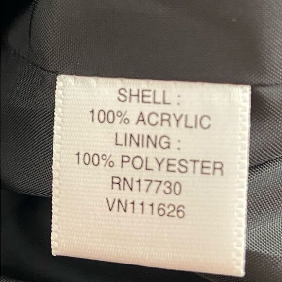 Merona Black and White Checkered Cropped Jacket. Size Medium - Picture 10 of 12